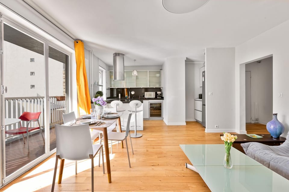 Balcony/Terrace, Dining area