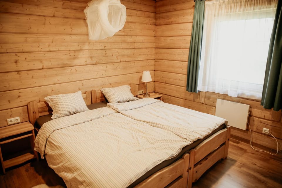Poilsio namelis prie ežero Apartment in Klaipėda County, Lithuania