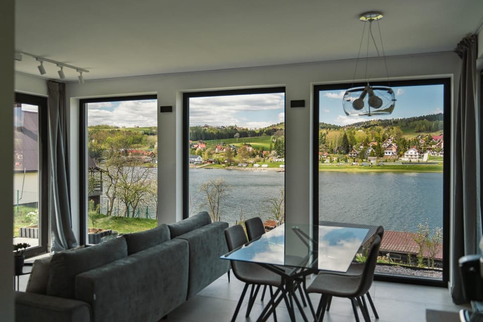Patio, Day, Natural landscape, View (from property/room), Balcony/Terrace, Living room, Seating area, Dining area, Lake view, Mountain view