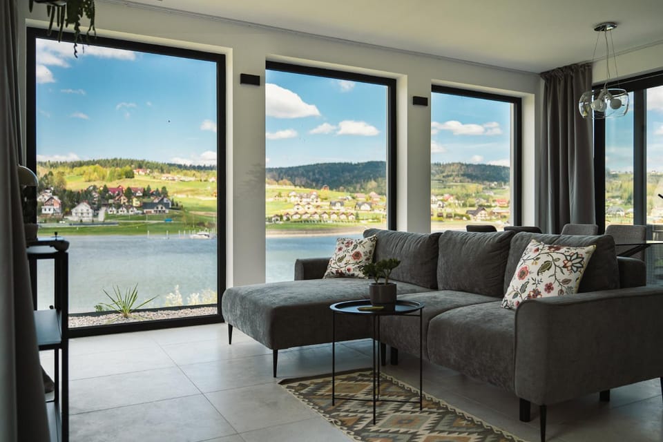 Day, Natural landscape, View (from property/room), Balcony/Terrace, Living room, Seating area, Lake view, Mountain view