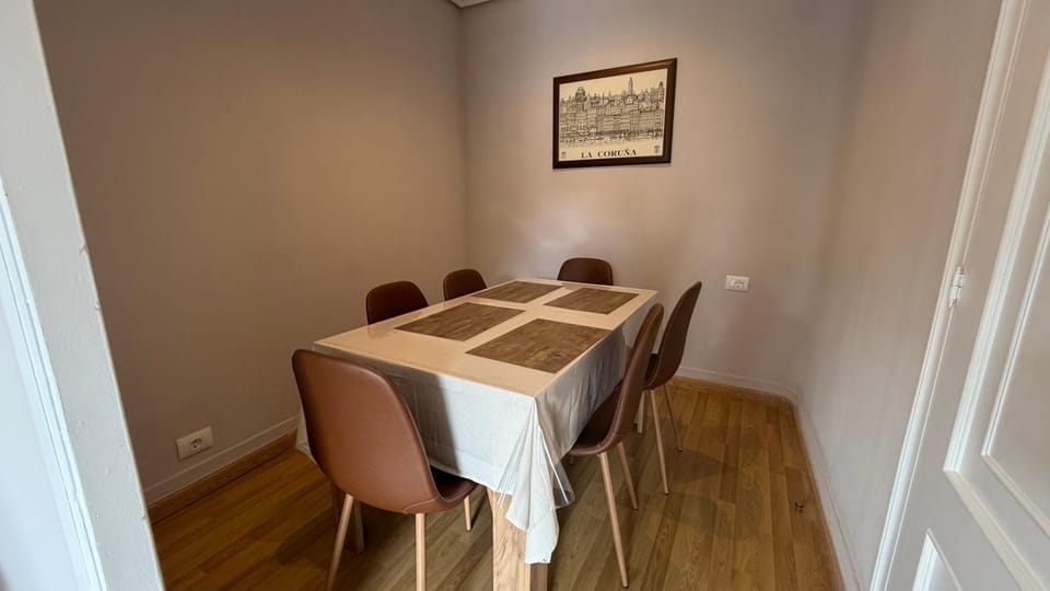 Betanzos Historic Center Apartment in O Eume