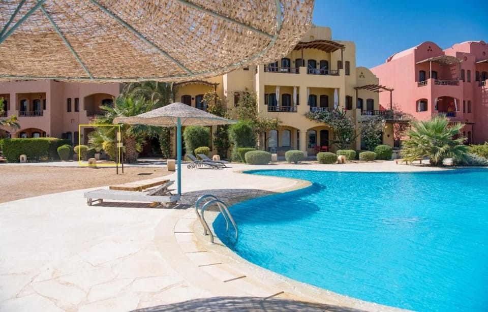 Elegant Apartment with terrace and pool, El Gouna Apartment in Hurghada