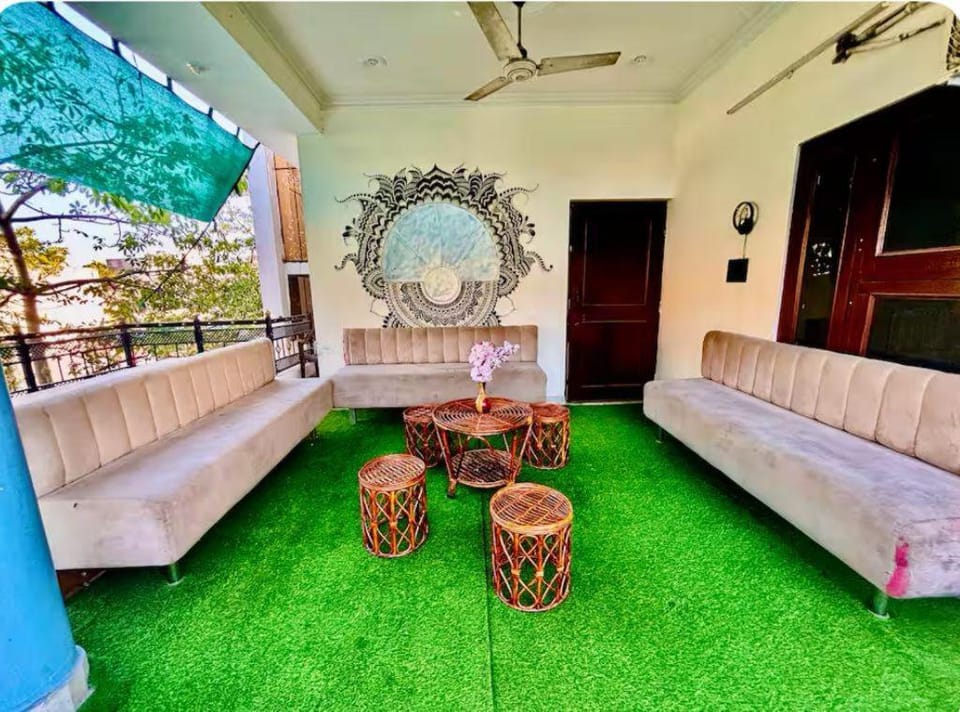 Teal Elegance 1BHK Suite, Civil Lines Apartment in Jaipur