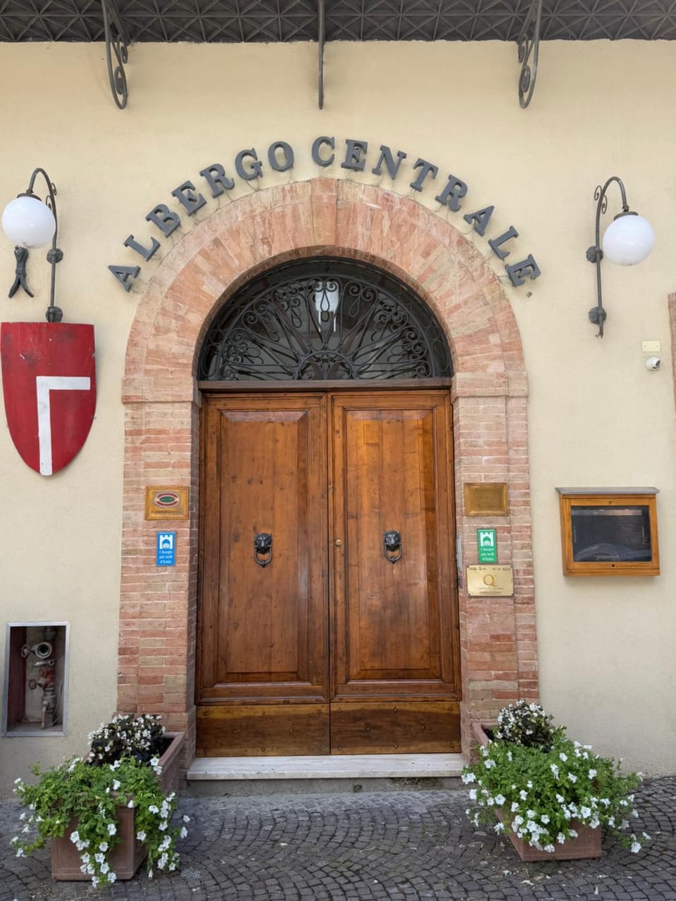Facade/entrance, Property logo or sign, Logo/Certificate/Sign