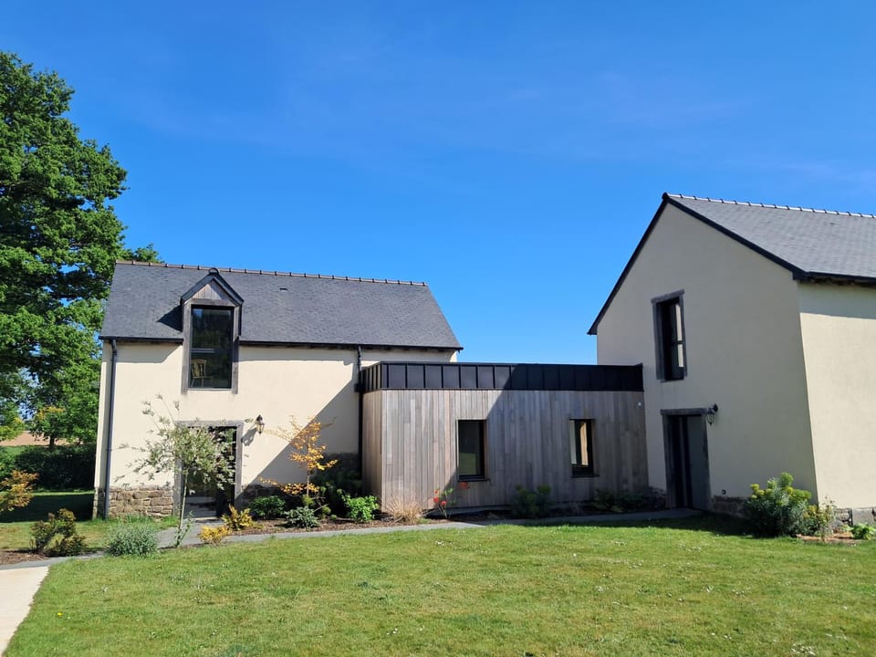 Au calme à la campagne - 17 pers - House in Brittany
