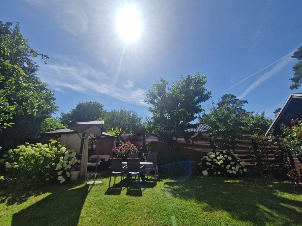 Perle am Rande von Berlin mit Terrasse, Whirlpool & Natur pur Apartment in Germany