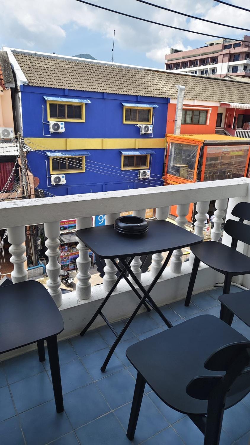 jdreamboxhostelpatong Capsule hotel in Patong