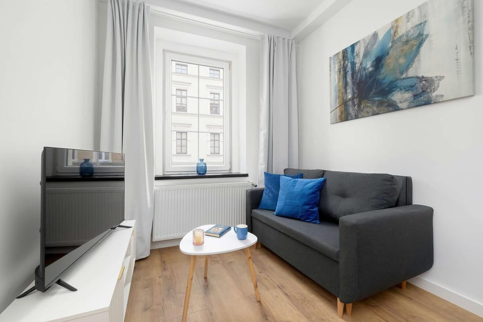 TV and multimedia, Living room, Seating area, towels