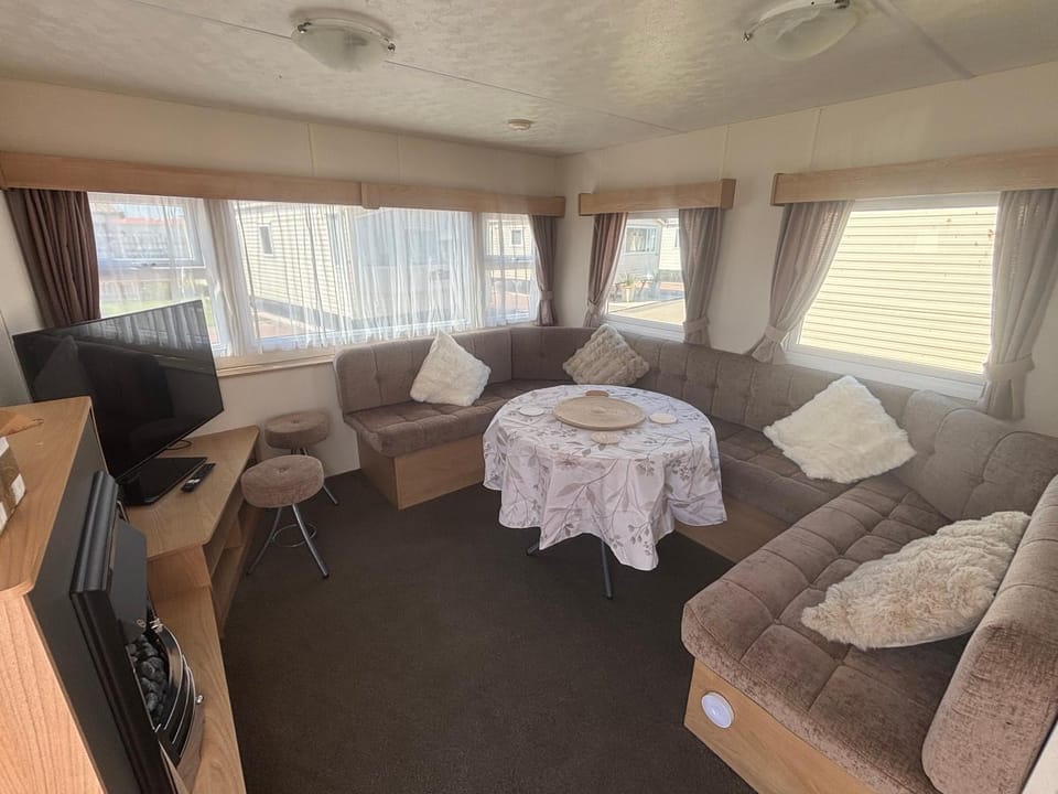 S-M Statics House in Towyn