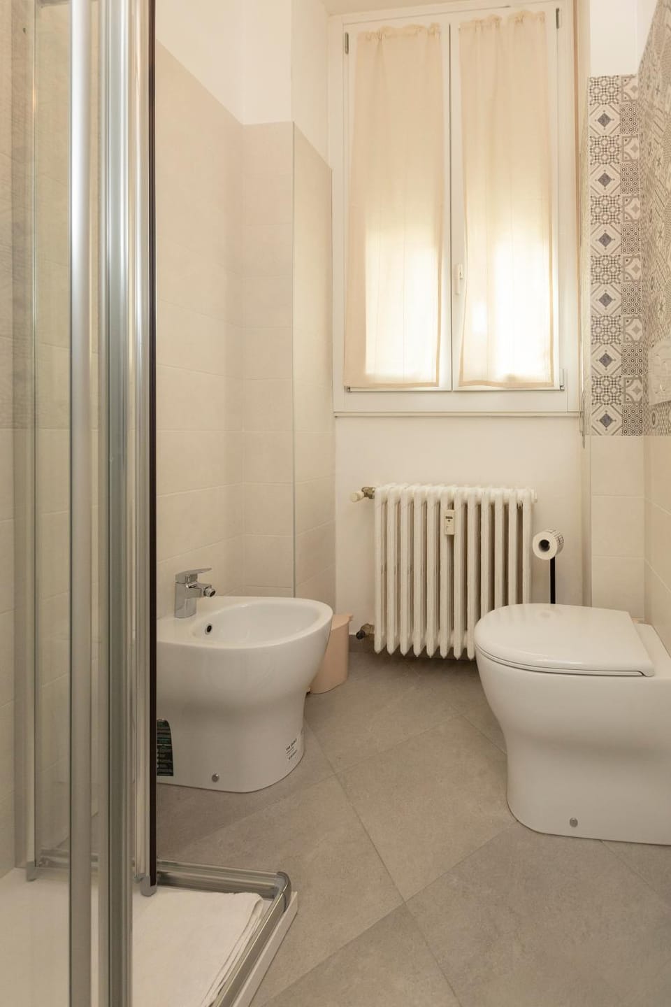 Shower, Toilet, Bathroom, bidet