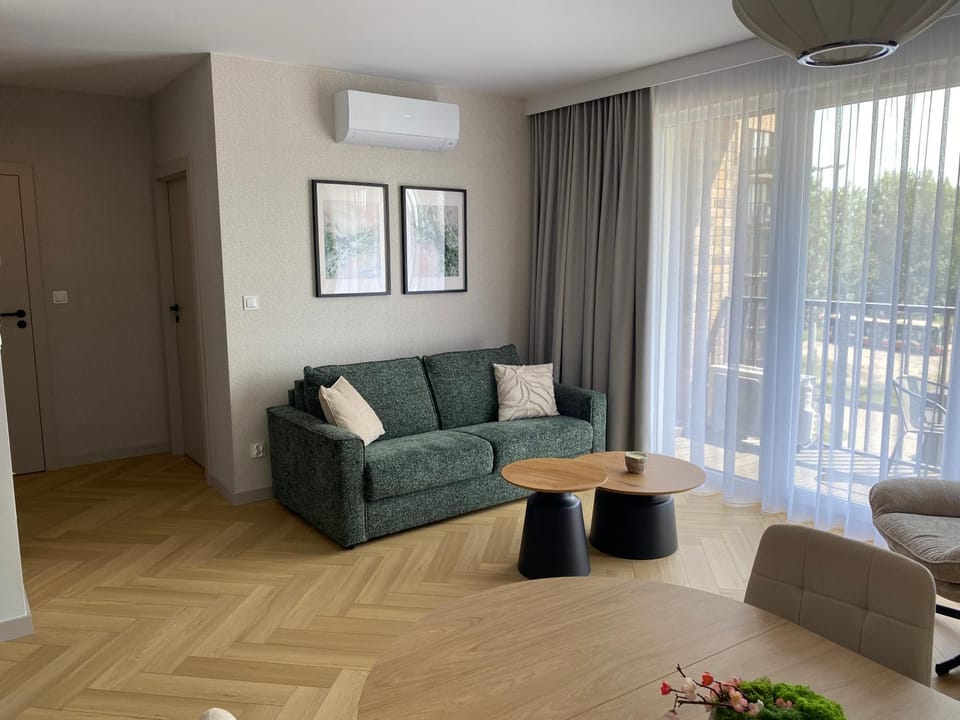 Gdańsk Hallera Apartment in Gdansk