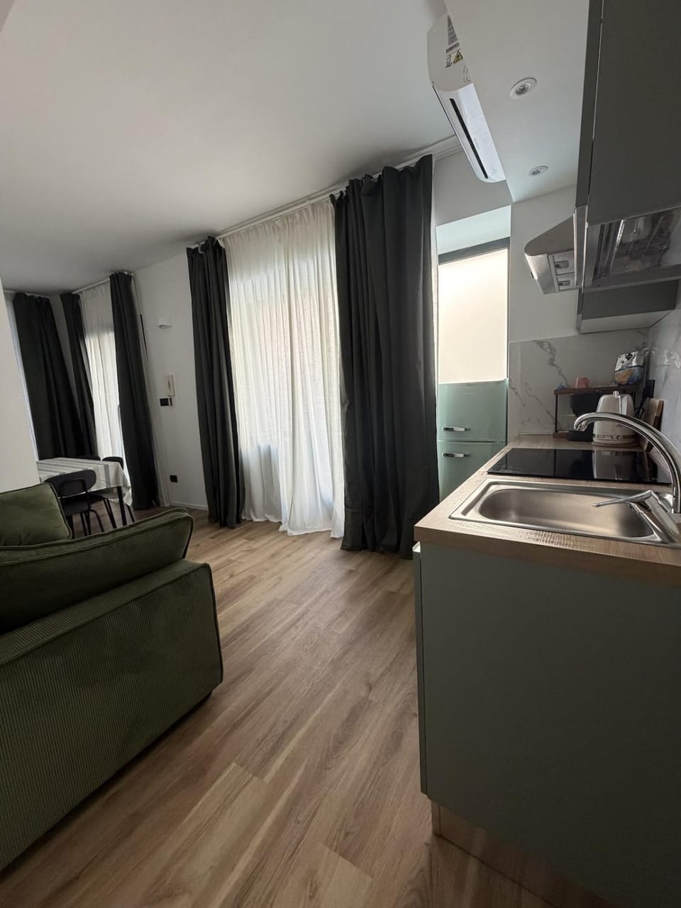Kitchen or kitchenette, kitchen, kitchen