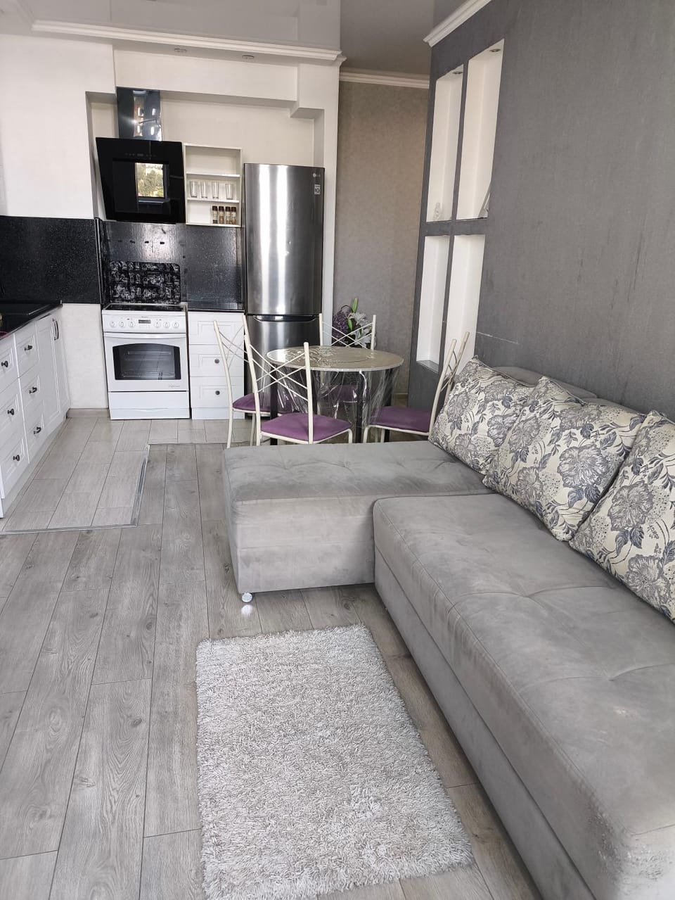 Altyn Bulak Mountain View Apartment in Almaty