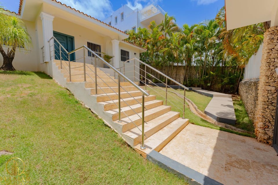 Villa Selena 5 habitaciones Centro de Sosua Villa in Sosua