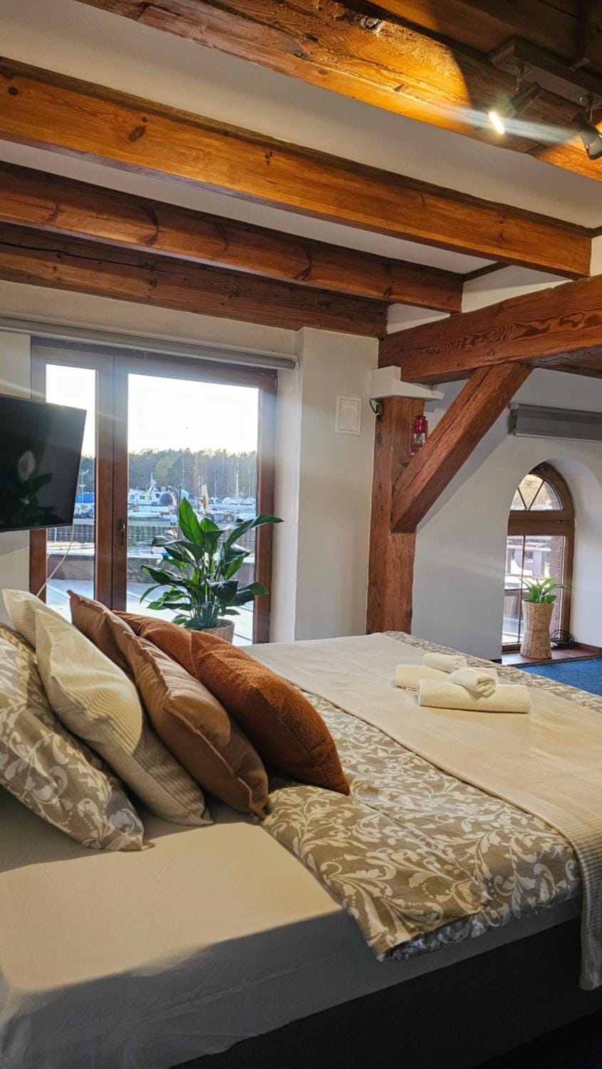 Spichlerz Rooms Ustka Apartment in Pomeranian Voivodeship