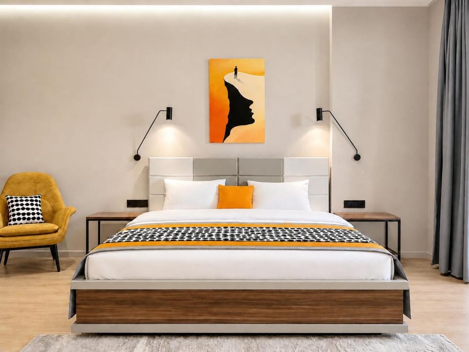 Bed, Day, Photo of the whole room, Bedroom, furniture