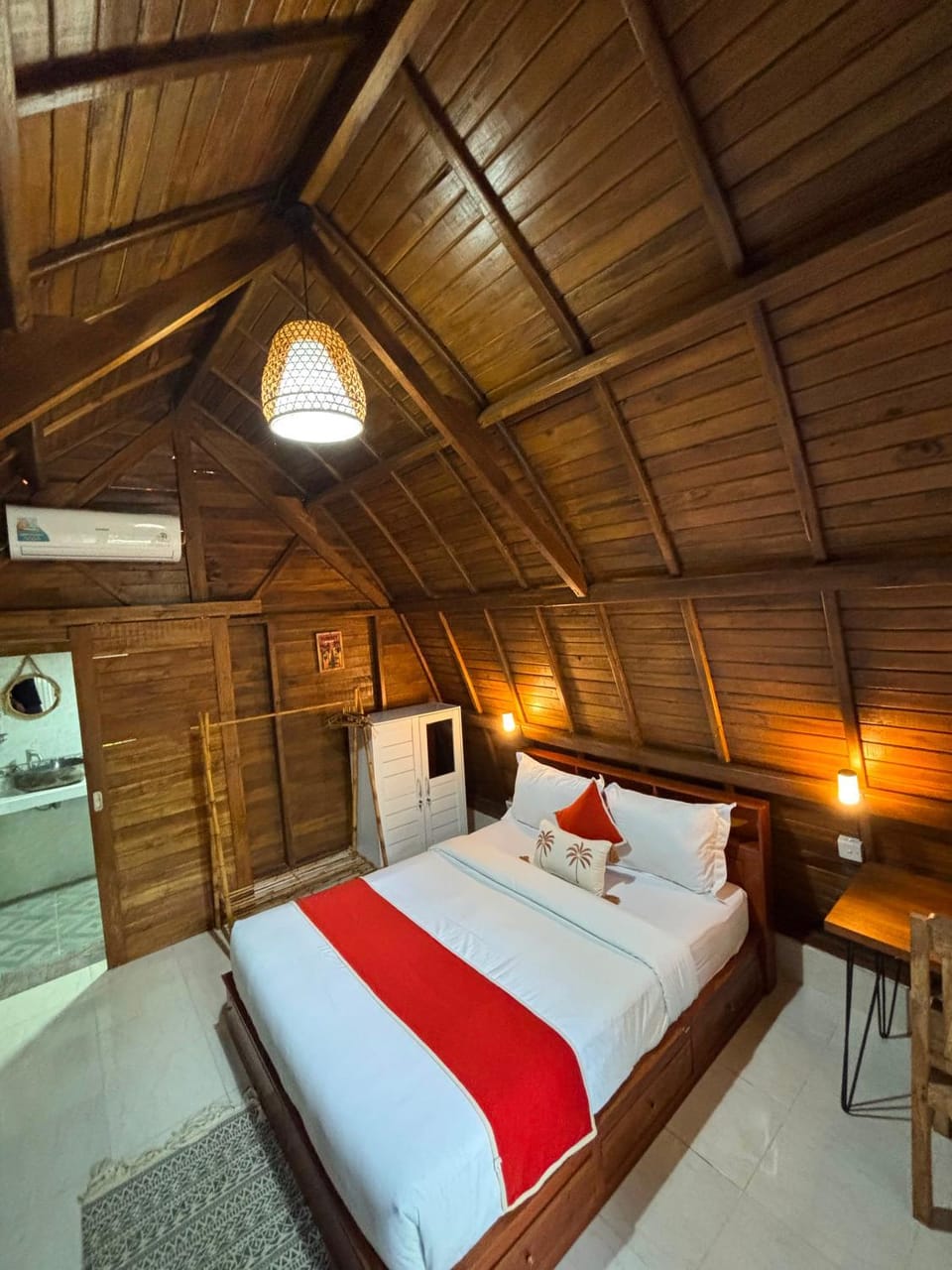 La villa canggu Bed and Breakfast in North Kuta