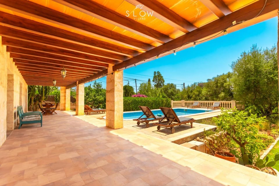 Villa Ca Ses Moneies by Slow Villas Villa in Raiguer