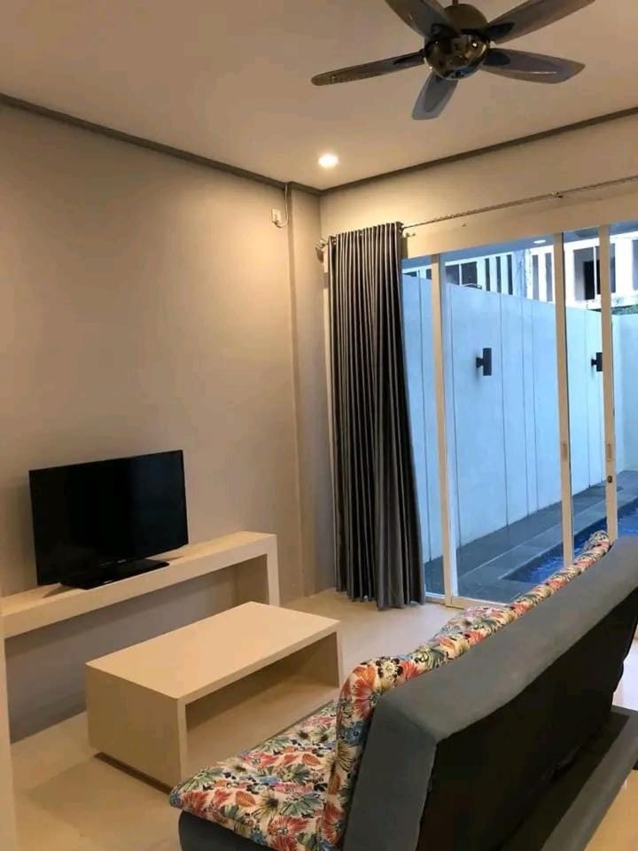 Villa one Vacation rental in Batu Layar