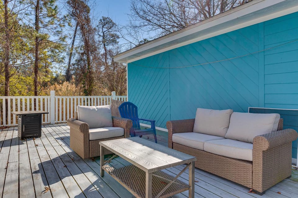 Beaches, Fishing & More! Home on Dauphin Island House in Dauphin Island