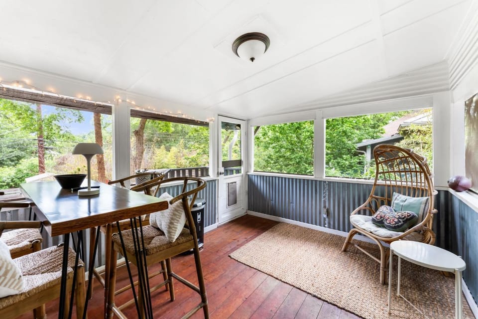 Designer 4BR Near Downtown Austin House in Austin