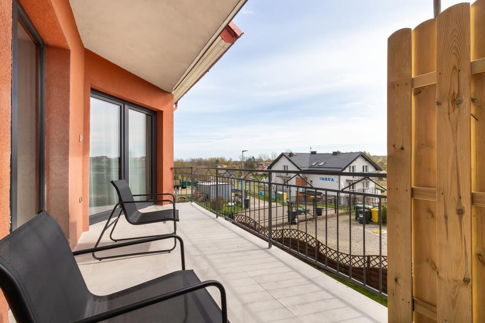Property building, Day, View (from property/room), Balcony/Terrace
