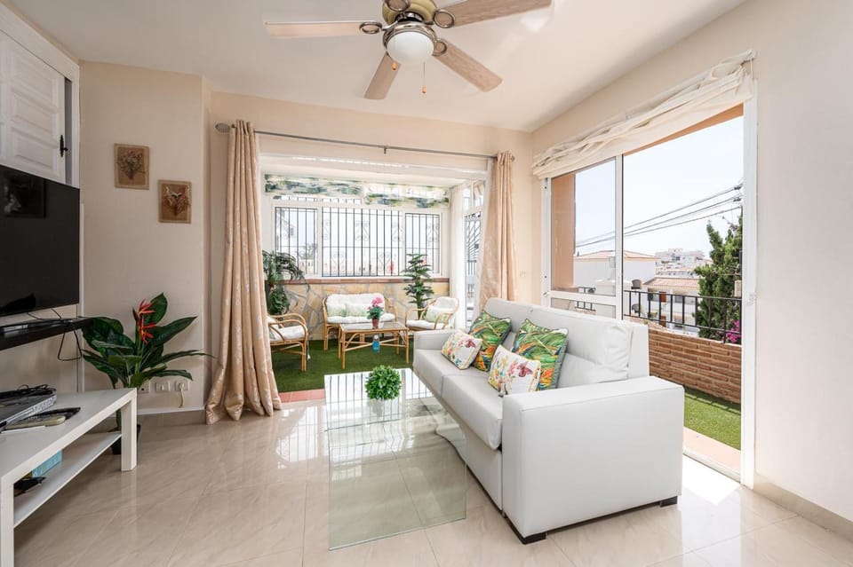 Casa Burriana Vista Apartment in Nerja
