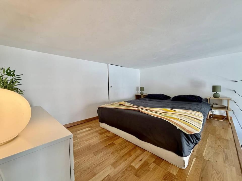 Nice Signature Le Port Studio Apartment Apartment in Nice