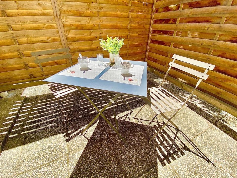 Le Leonardo, intime et cosy, avec terrasse Apartment in Limoges