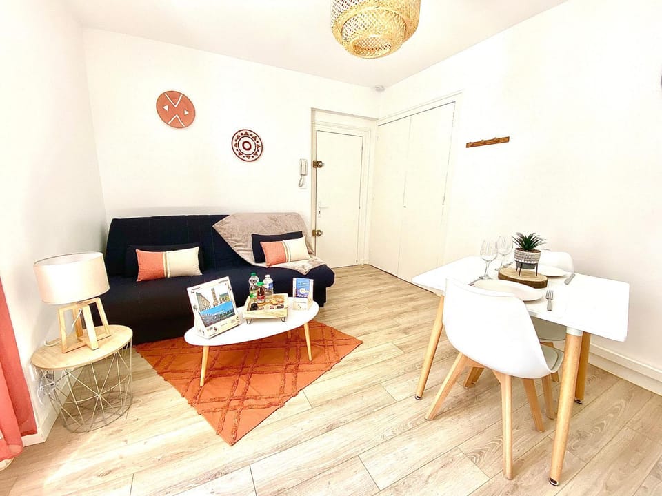 Le Leonardo, intime et cosy, avec terrasse Apartment in Limoges