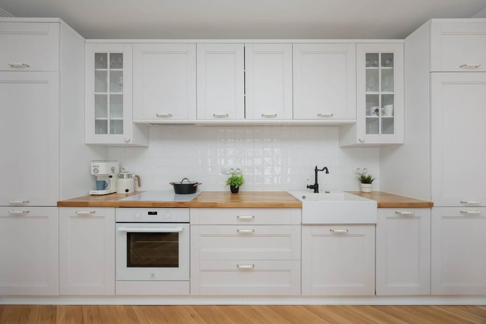 Coffee/tea facilities, Kitchen or kitchenette, pet friendly, stove