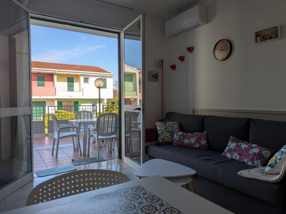 Balcony/Terrace, Living room