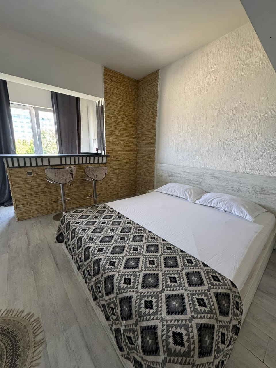 Leyla Studio Ultracentral Pitesti Apartment in Romania
