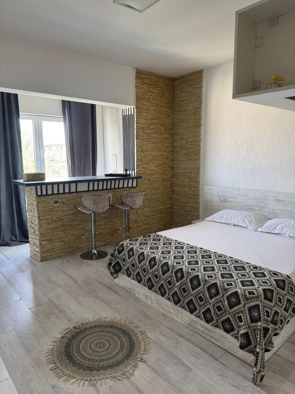 Leyla Studio Ultracentral Pitesti Apartment in Romania