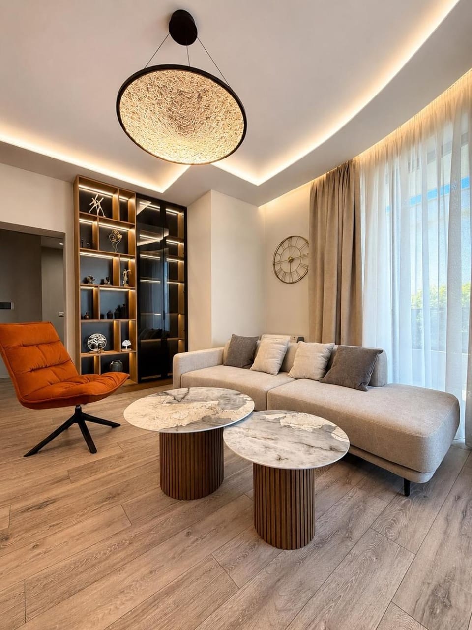 Living room, Seating area