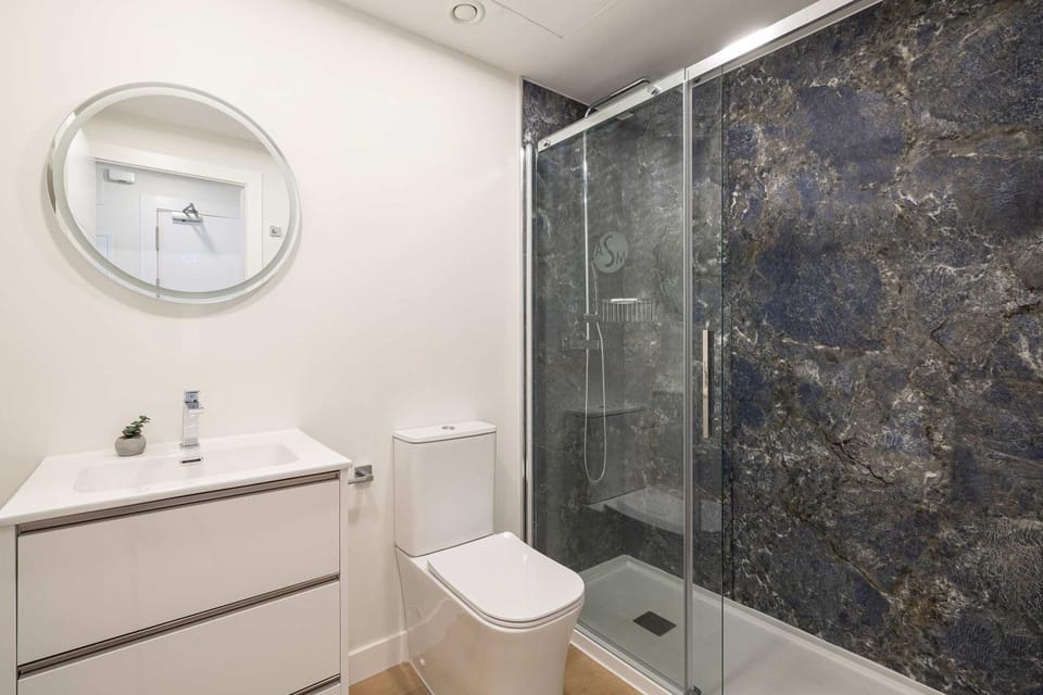 Urban Escape in Central Malaga by Stay Homy Apartment in Malaga
