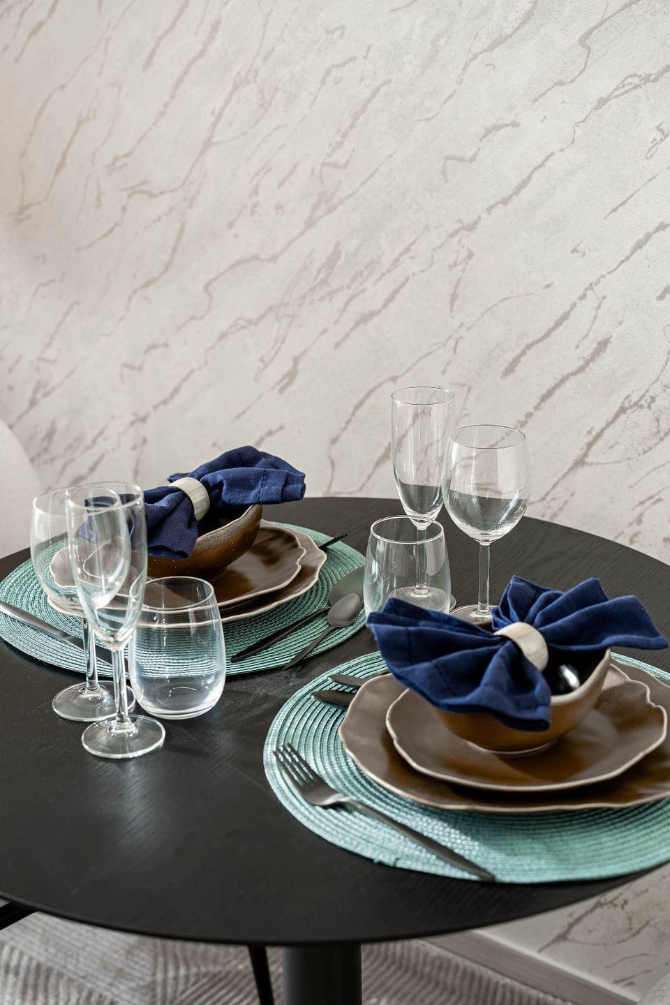 Nasma Luxury Stays - Stylish living in Azizi Riviera Apartment in Dubai