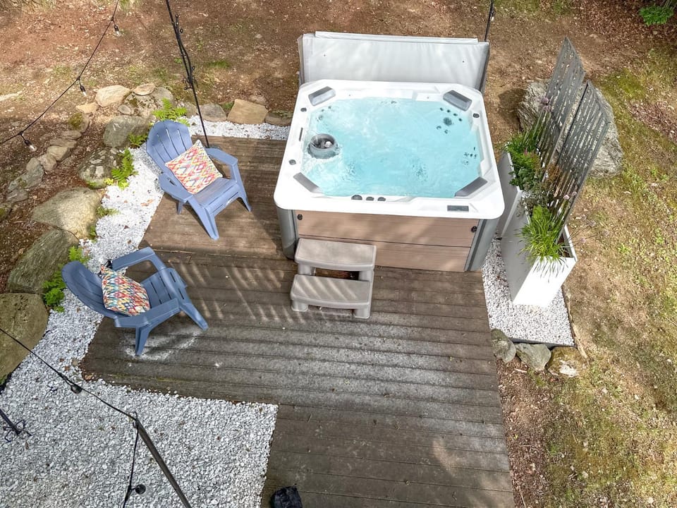 Chalet Valhalla wHot Tub House in Fayston