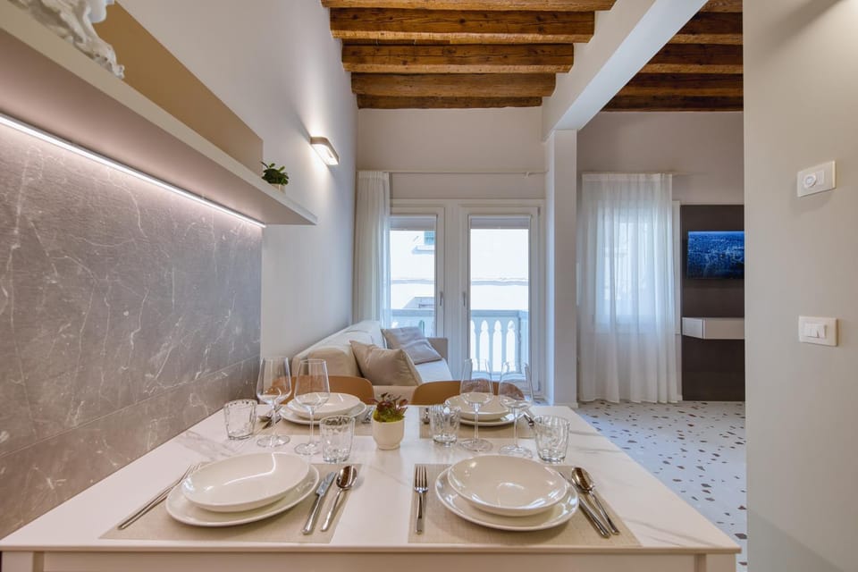 Palazzo Pagan JUNIOR Apartment in Chioggia