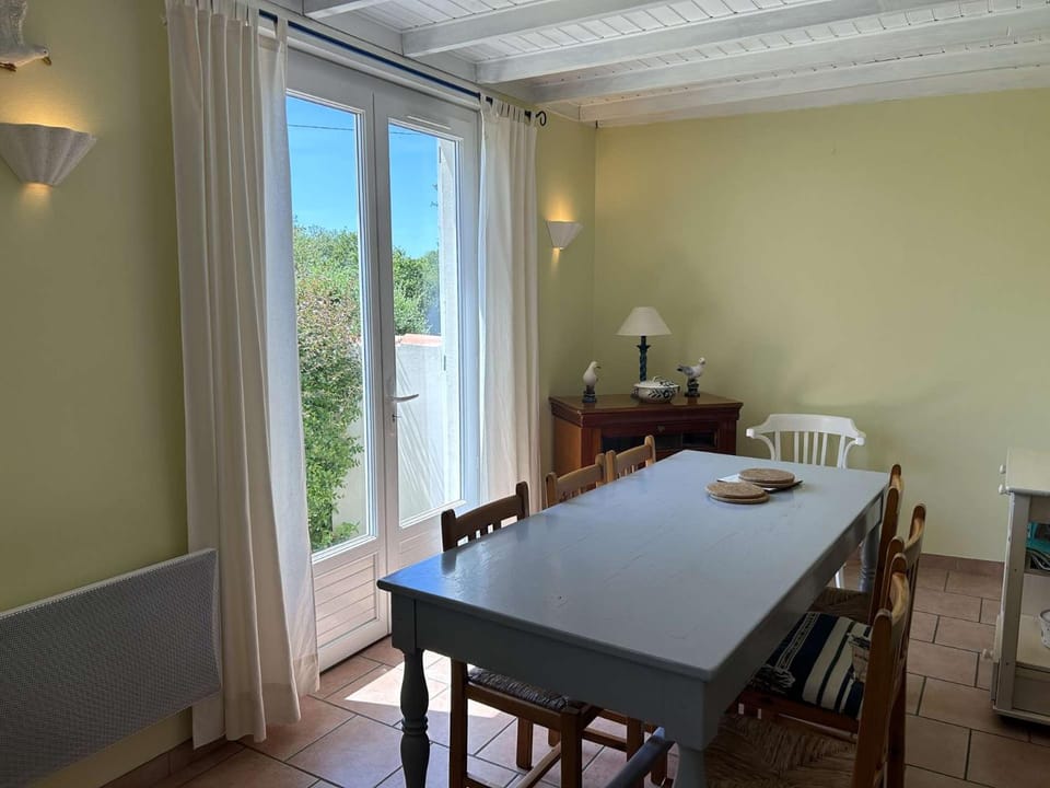 BR000-P17 Mais 4 pièces 6 couchages L AIGUILLON SUR VIE Villa in Pays de la Loire