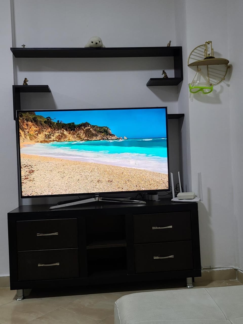 Communal lounge/ TV room, TV and multimedia