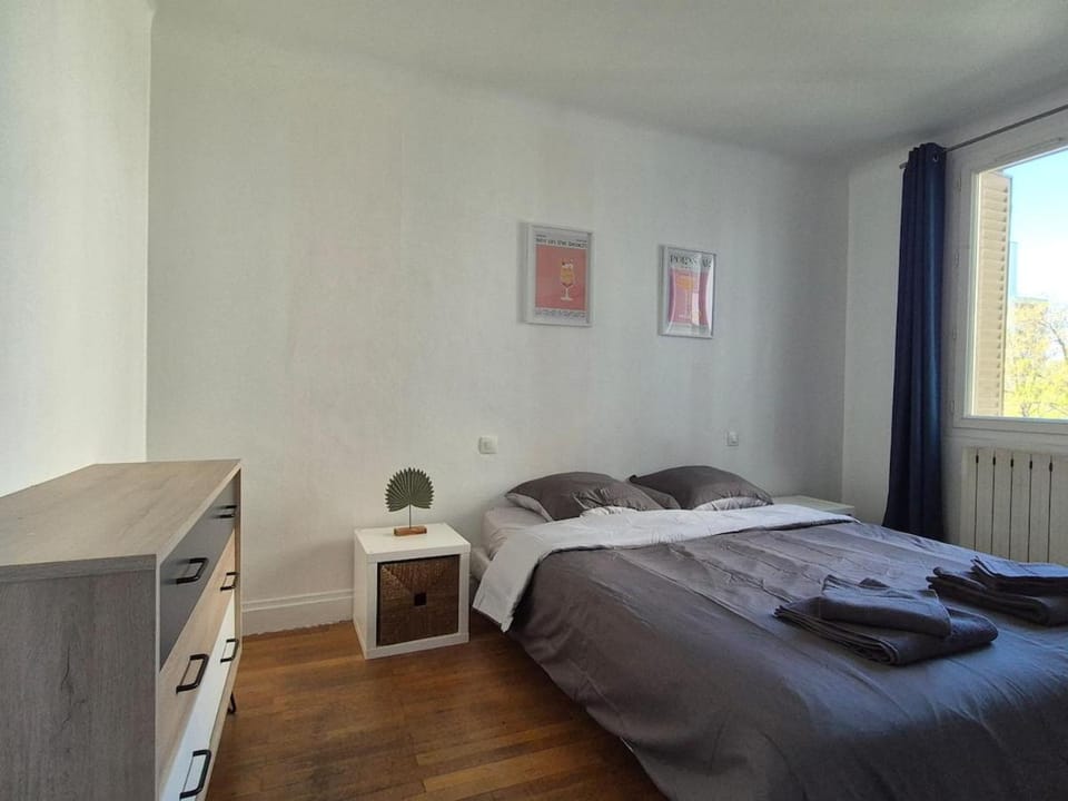 T3 confortable 6 pers - Villeurbanne - accès Lyon Apartment in Villeurbanne