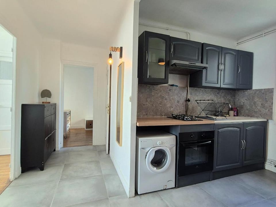 T3 confortable 6 pers - Villeurbanne - accès Lyon Apartment in Villeurbanne