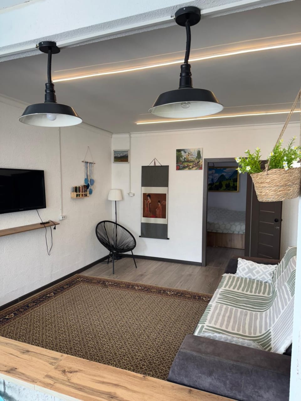 Communal lounge/ TV room, TV and multimedia, Living room, Photo of the whole room, Seating area