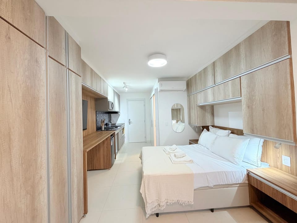 Bed, Photo of the whole room, towels, wardrobe