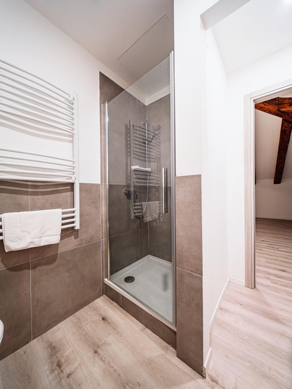 Shower, Bathroom