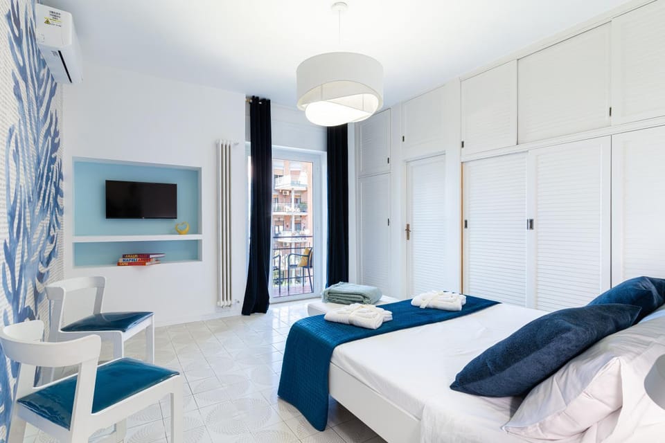 Bed, Photo of the whole room, Bedroom, towels, wardrobe
