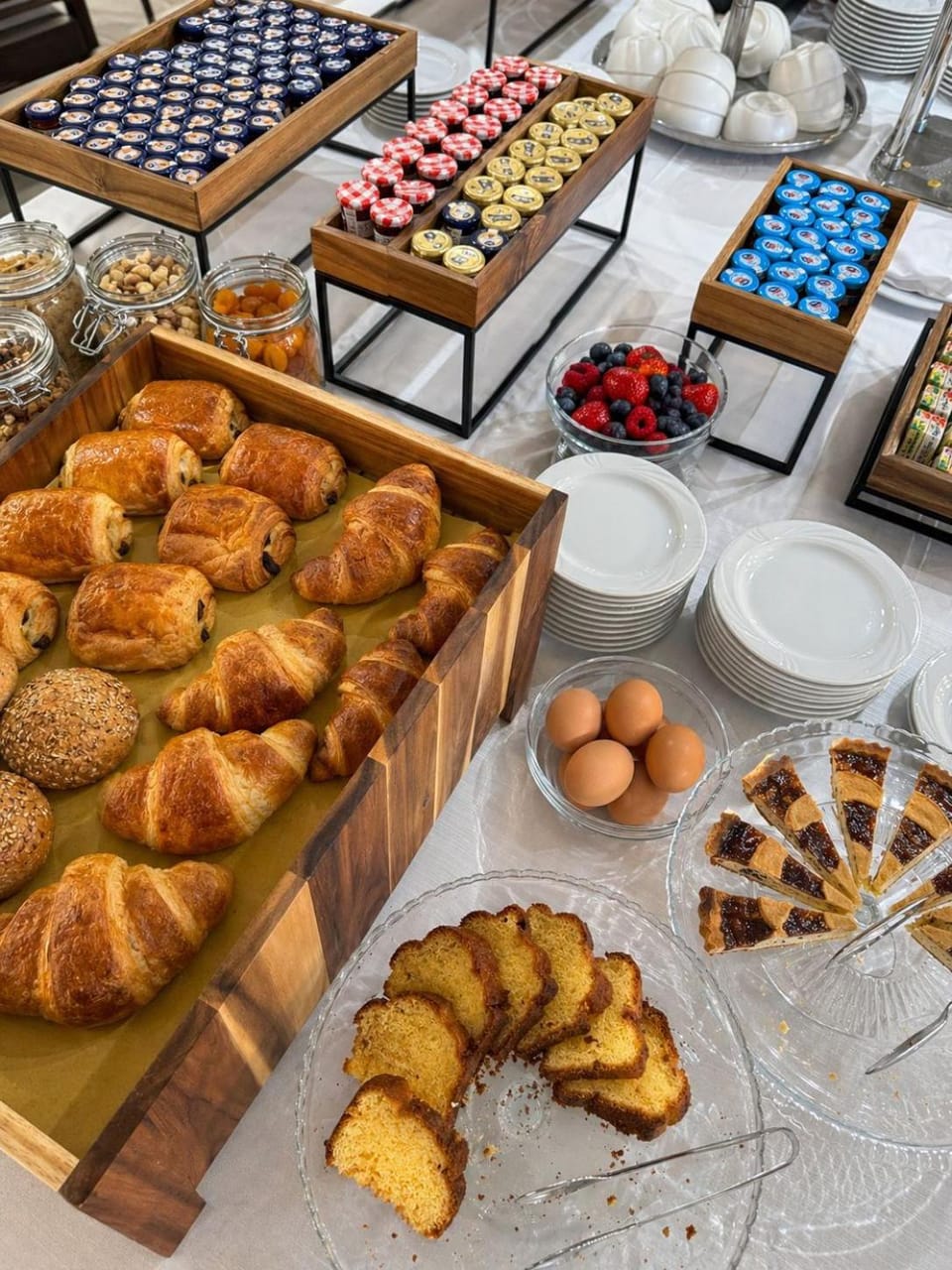 Breakfast, Buffet breakfast