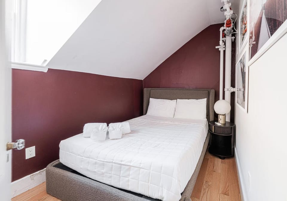 Beacon Hill Charm Apartment in Beacon Hill