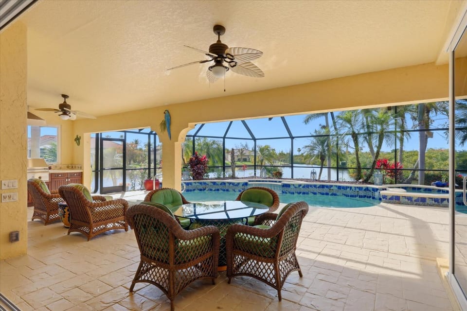 Patio, Swimming pool